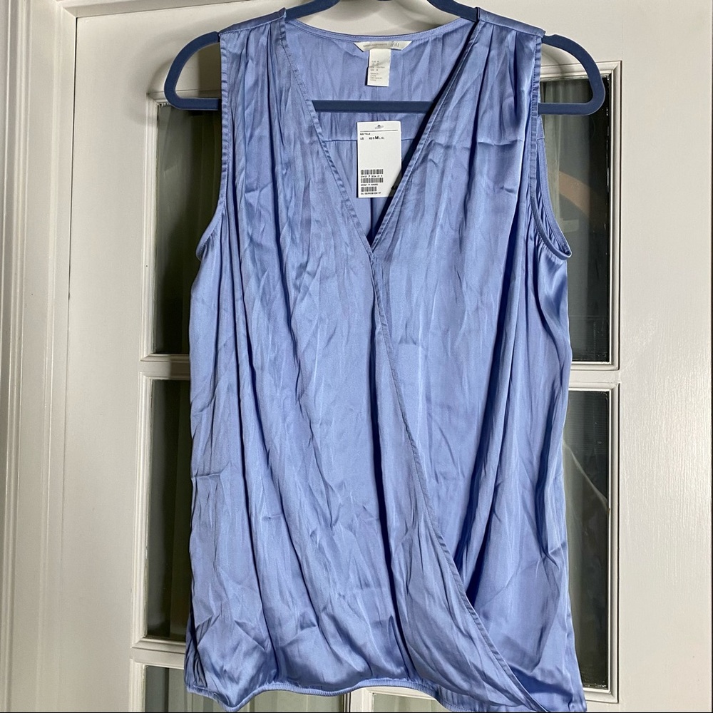 🆕 Sleeveless Lightweight Maternity Nursing Blouse - Picture 2 of 6